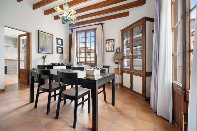 4 quarto Casa em Banda para venda em Pollensa / Pollença com garagem - 970 000 € (Ref: 9905317)