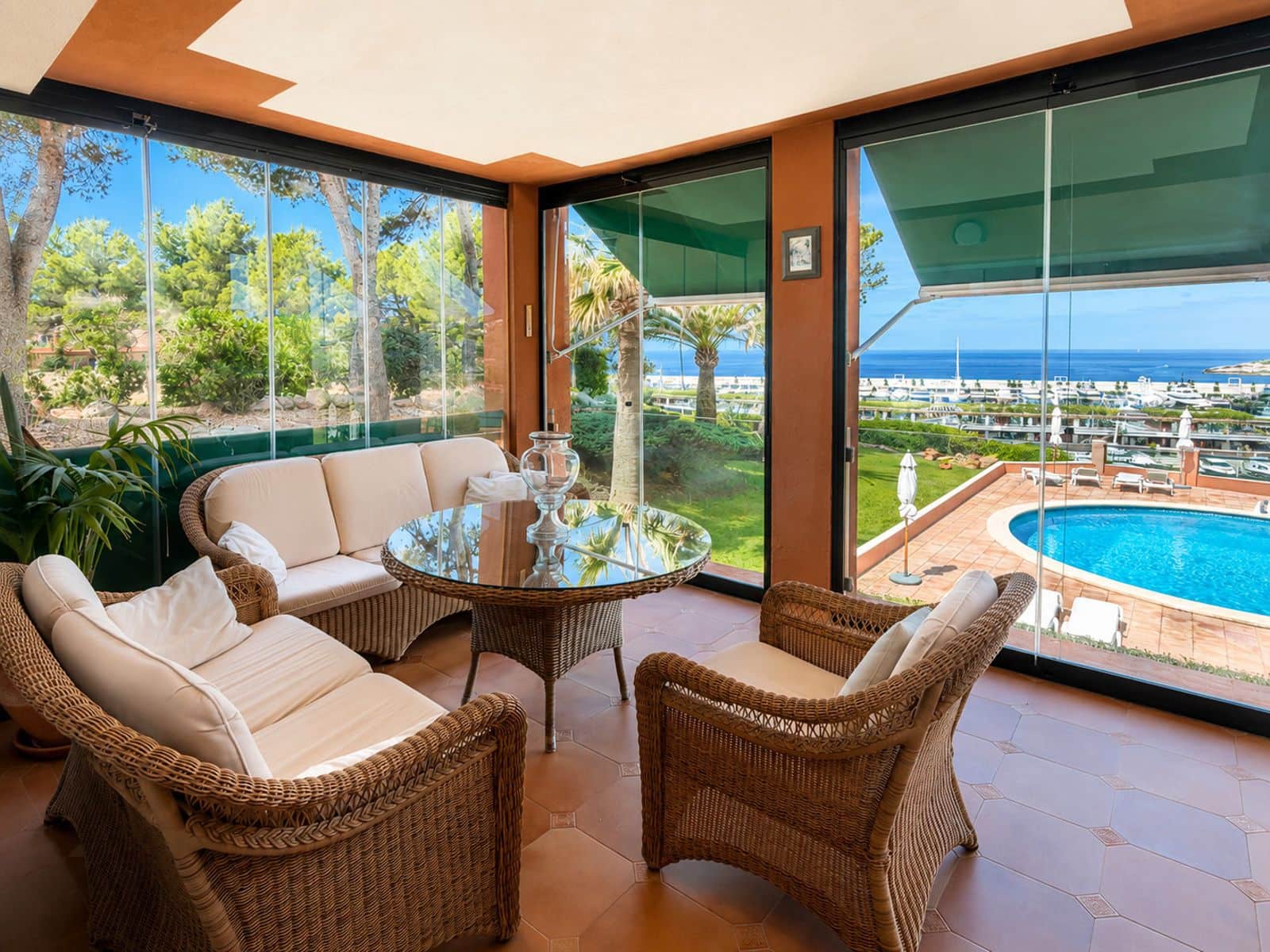 2 bedroom Flat for sale in El Toro / Port Adriano with pool garage - € 1,195,000 (Ref: 9928543)