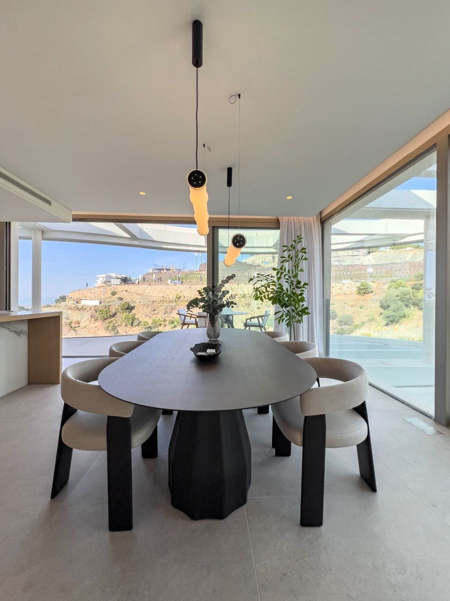 4 slaapkamer Penthouse te koop in Marbella met zwembad garage - € 2.290.000 (Ref: 9968848)