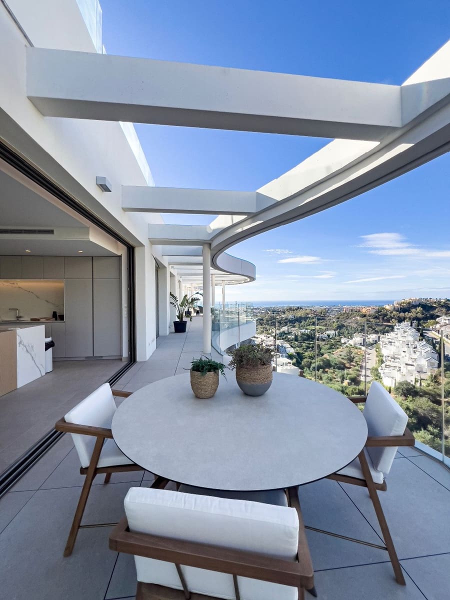 4 slaapkamer Penthouse te koop in Marbella met zwembad garage - € 2.290.000 (Ref: 9968848)