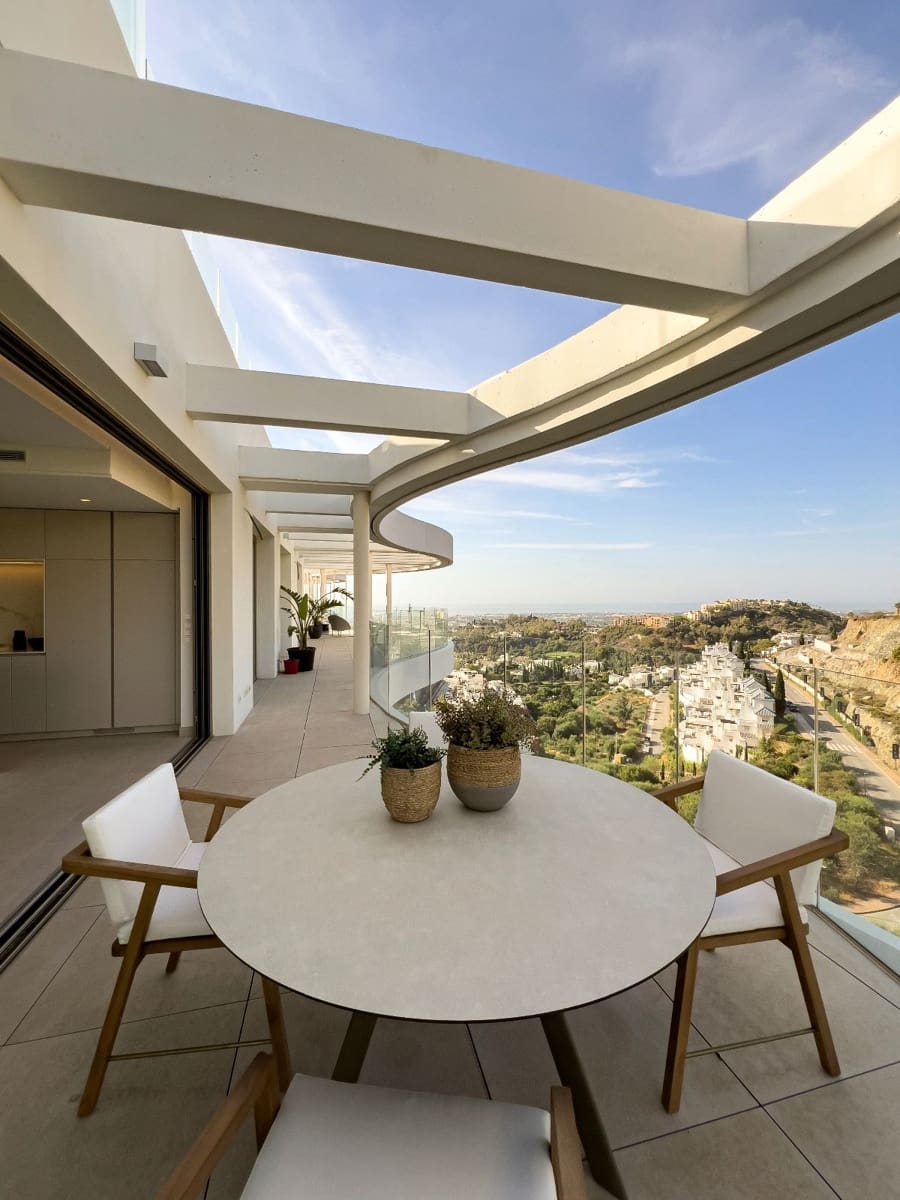 4 slaapkamer Penthouse te koop in Marbella met zwembad garage - € 2.290.000 (Ref: 9968848)