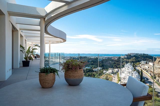4 slaapkamer Penthouse te koop in Marbella met zwembad garage - € 2.290.000 (Ref: 9968848)