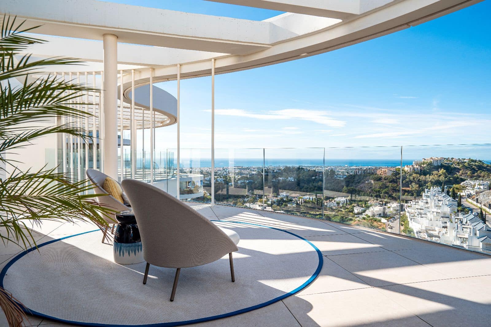 4 slaapkamer Penthouse te koop in Marbella met zwembad garage - € 2.290.000 (Ref: 9968848)