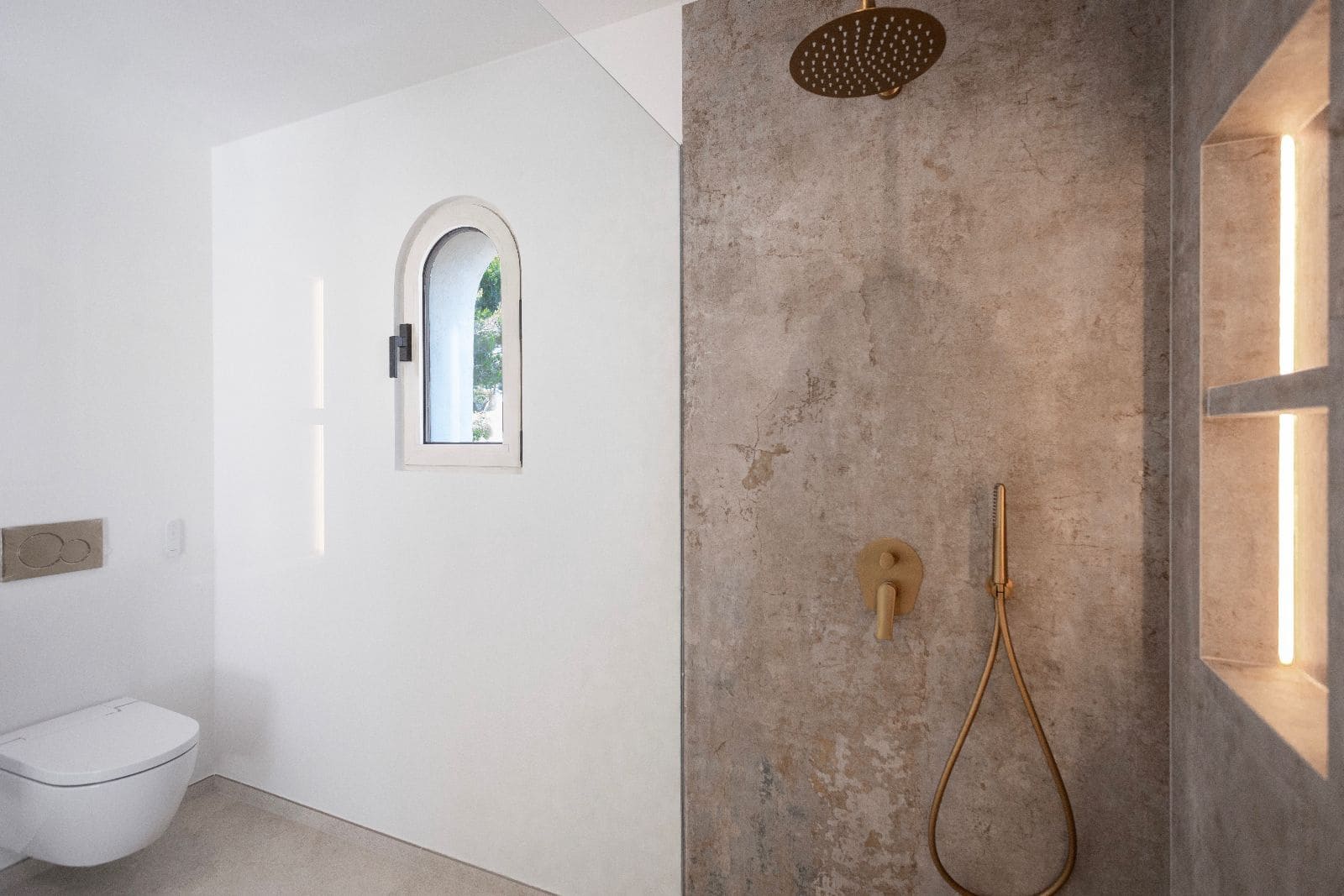 3 sypialnia Dom na sprzedaż w Santa Ponsa z basenem garażem - 2 300 000 € (Ref: 9973817)