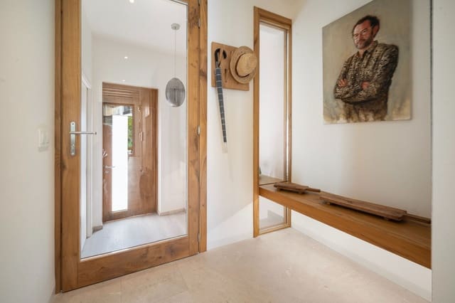 3 slaapkamer Huis te koop in Pollensa / Pollença met zwembad garage - € 1.495.000 (Ref: 9981072)