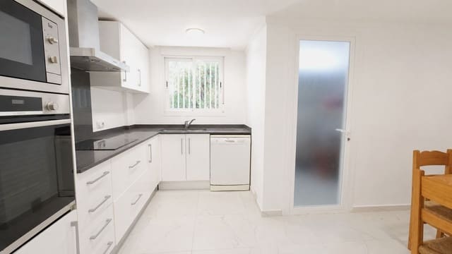 3 soveværelse Lejlighed til salg i Port de Pollença, Pollensa / Pollença med swimmingpool garage - € 992.000 (Ref: 9989976)