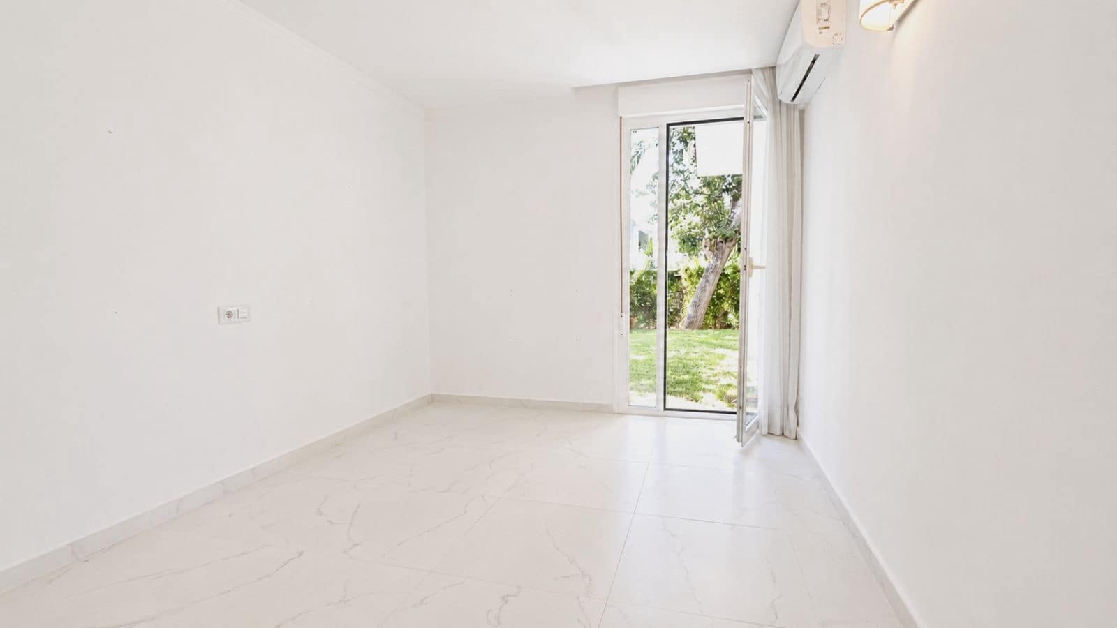 3 chambre Appartement à vendre à Pollensa / Pollenca avec piscine garage - 992 000 € (Ref: 9989976)