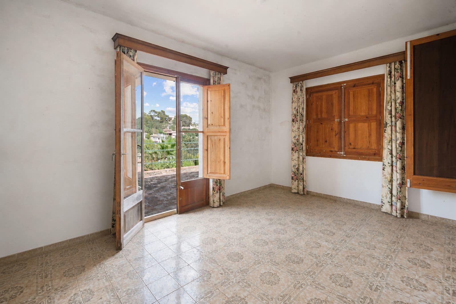 Casa de 4 habitaciones en Galilea en venta con garaje - 1.050.000 € (Ref: 9993643)