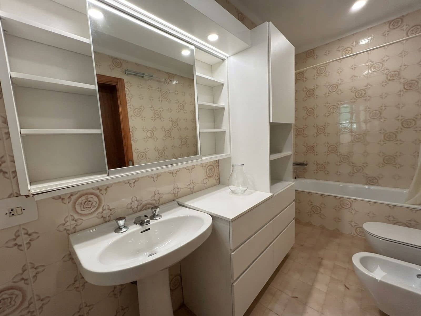 Casa de 4 habitaciones en Galilea en venta con garaje - 1.050.000 € (Ref: 9993643)