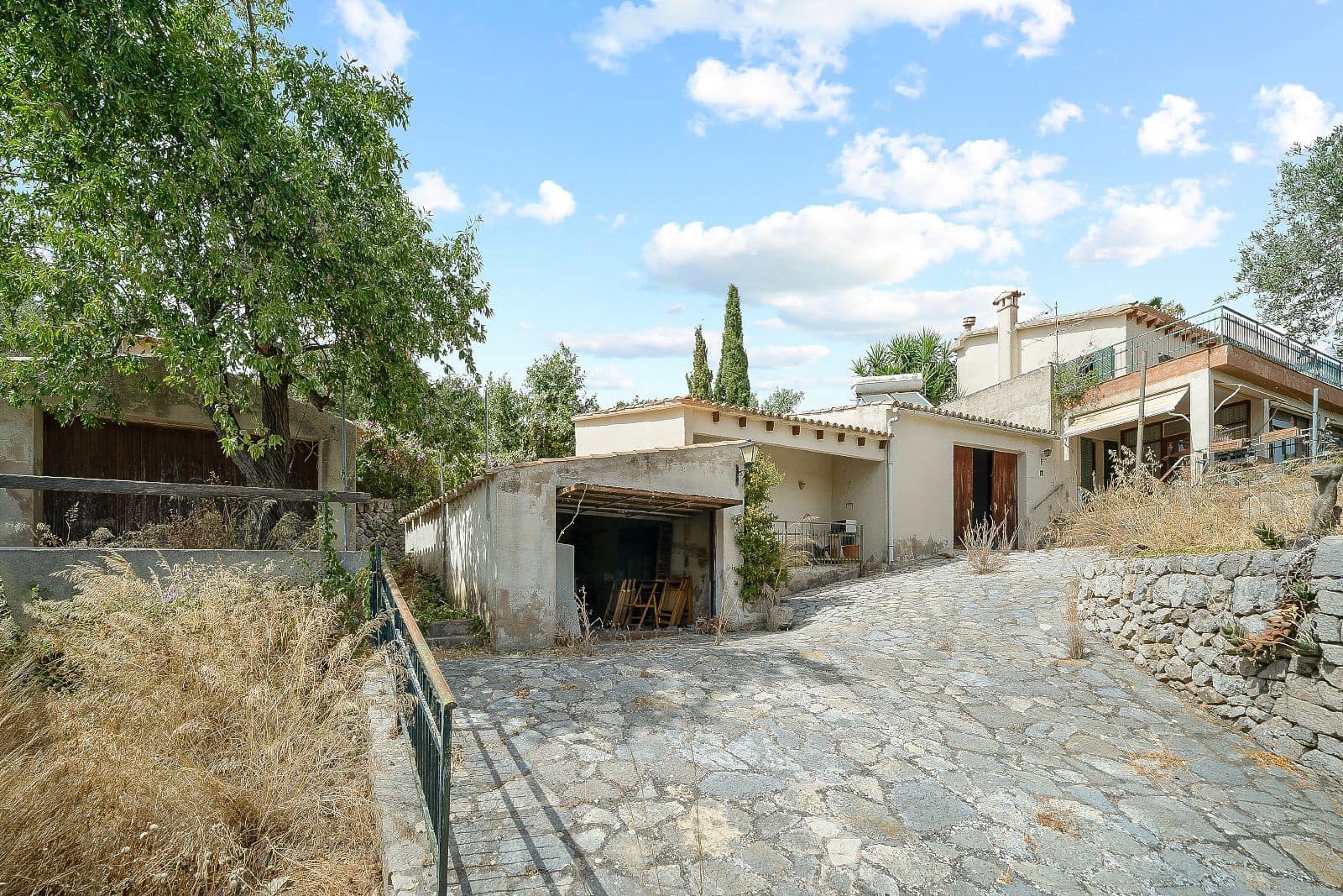 Casa de 4 habitaciones en Galilea en venta con garaje - 1.050.000 € (Ref: 9993643)