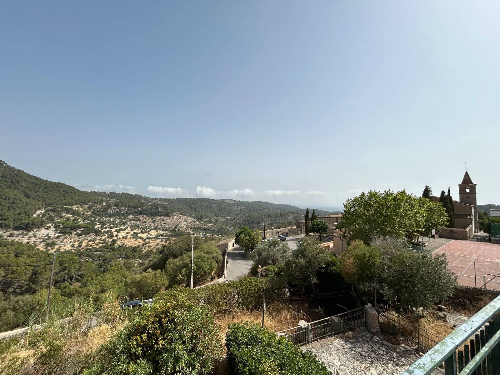 Casa de 4 habitaciones en Galilea en venta con garaje - 1.050.000 € (Ref: 9993643)
