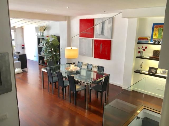 4 bedroom Apartment for sale in Palma de Mallorca - € 890,000 (Ref: 6645434)