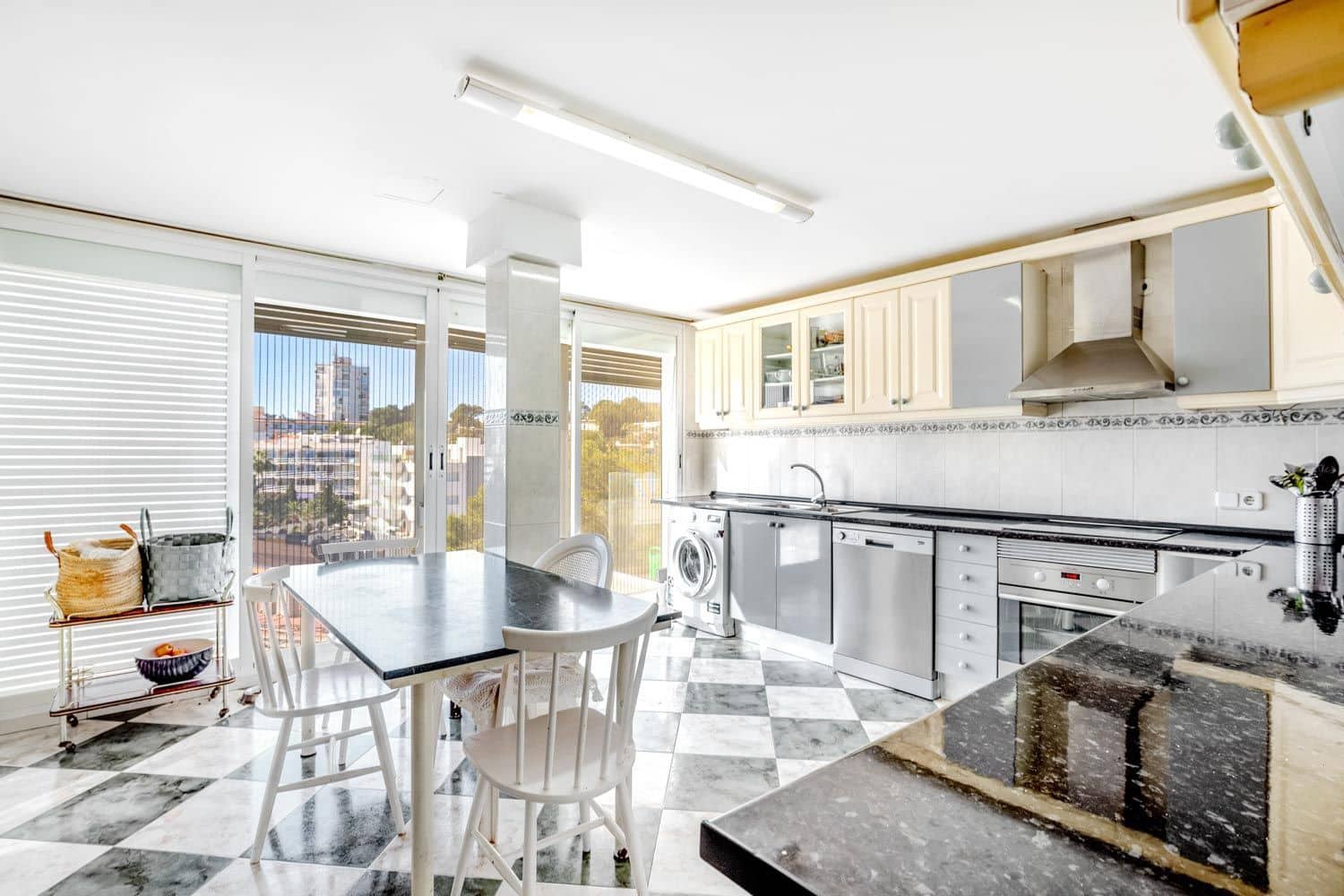 4 soveværelse Lejlighed til salg i Palmanova - € 1.165.000 (Ref: 7420356)