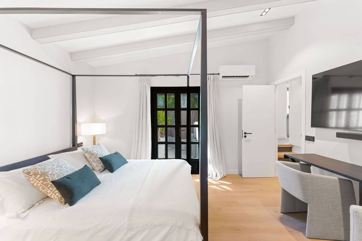 4 soverom Villa til salgs i Puerto de Andratx med svømmebasseng - € 3 950 000 (Ref: 7788687)