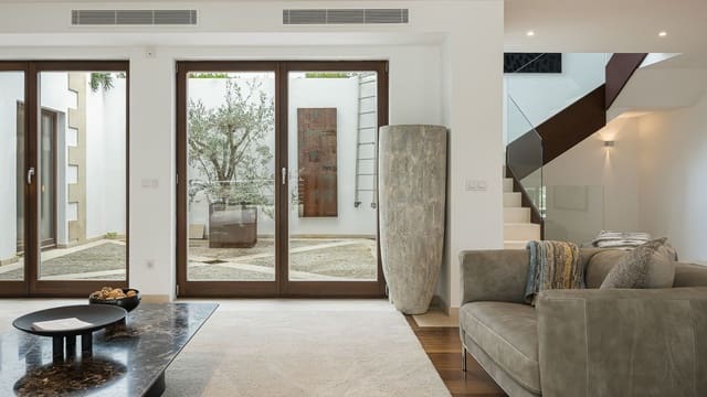 6 slaapkamer Villa te koop in Son Vida, Palma de Mallorca met zwembad - € 6.850.000 (Ref: 8069430)