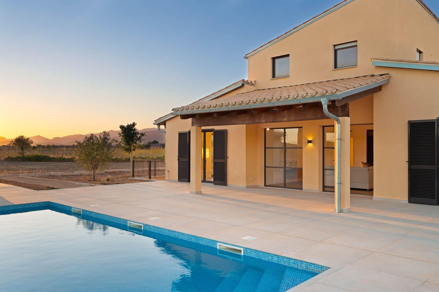 4 soveværelse Finca/Landehus til salg i Santa Maria del Cami med swimmingpool - € 4.250.000 (Ref: 8252064)