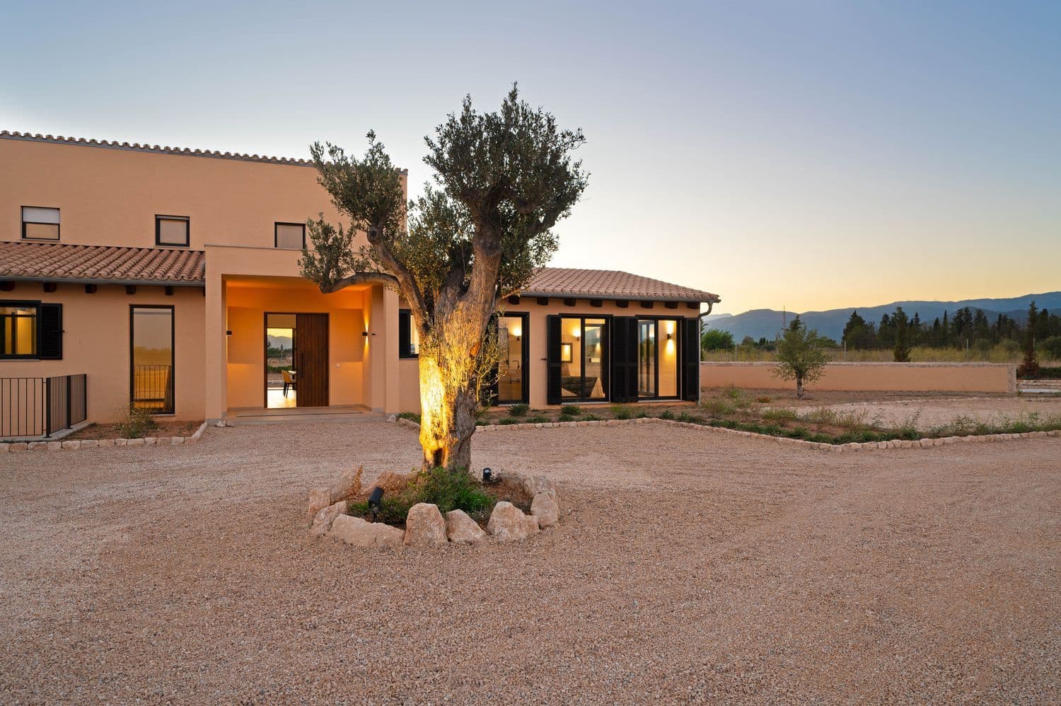 4 soveværelse Finca/Landehus til salg i Santa Maria del Cami med swimmingpool - € 4.250.000 (Ref: 8252064)