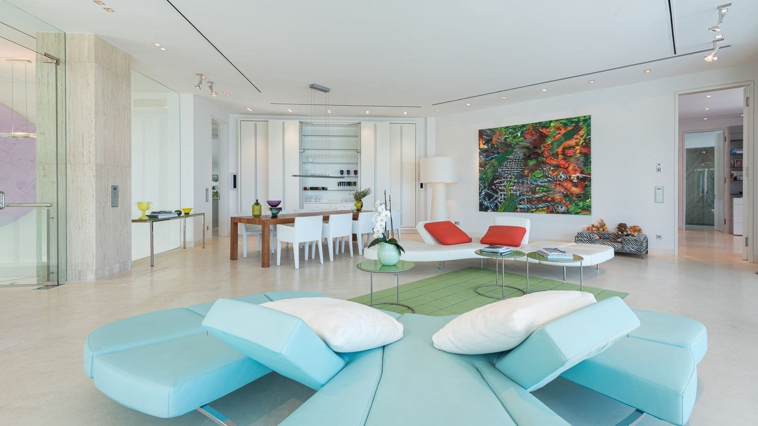 6 bedroom Villa for sale in Son Vida with pool - € 10,900,000 (Ref: 8363701)