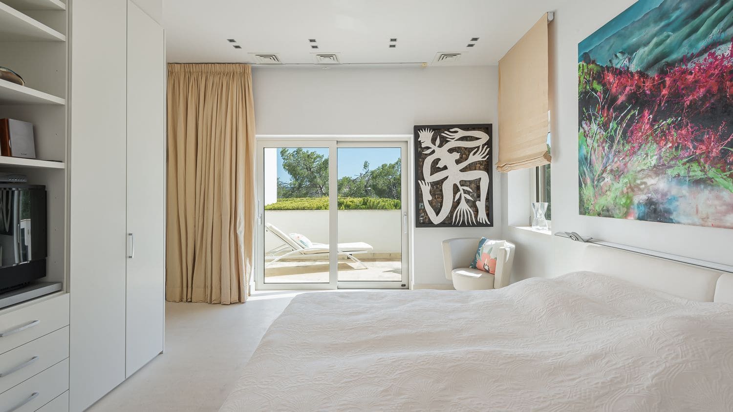 6 bedroom Villa for sale in Son Vida with pool - € 10,900,000 (Ref: 8363701)