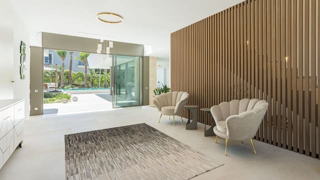 5 chambre Villa/Maison à vendre à Santa Ponsa, Calvià avec piscine - 12 000 000 € (Ref: 8369388)