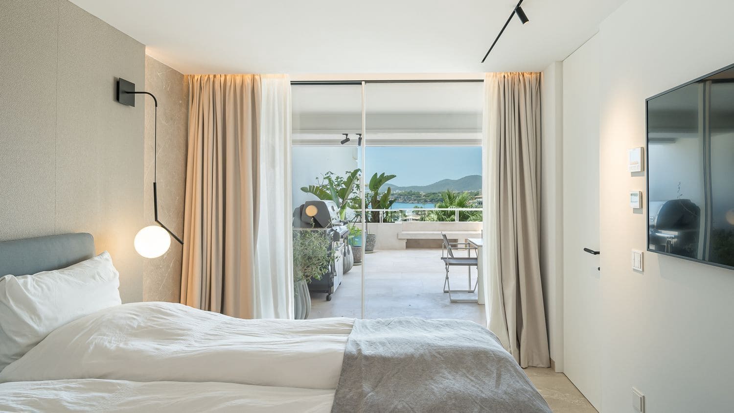 3 slaapkamer Appartement te koop in Portals Nous met zwembad - € 3.350.000 (Ref: 8431162)