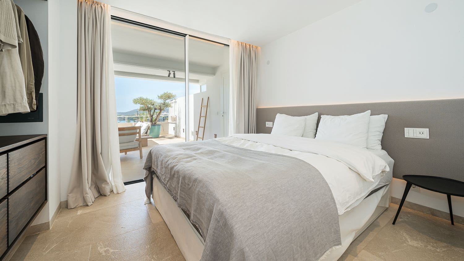 3 slaapkamer Appartement te koop in Portals Nous met zwembad - € 3.350.000 (Ref: 8431162)