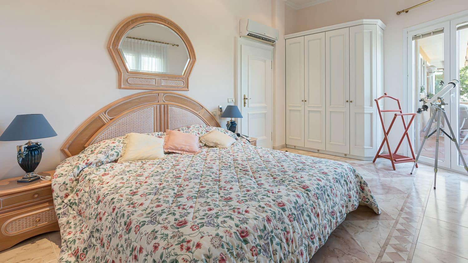 4 sypialnia Willa na sprzedaż w Costa de la Calma z basenem - 2 550 000 € (Ref: 8431164)