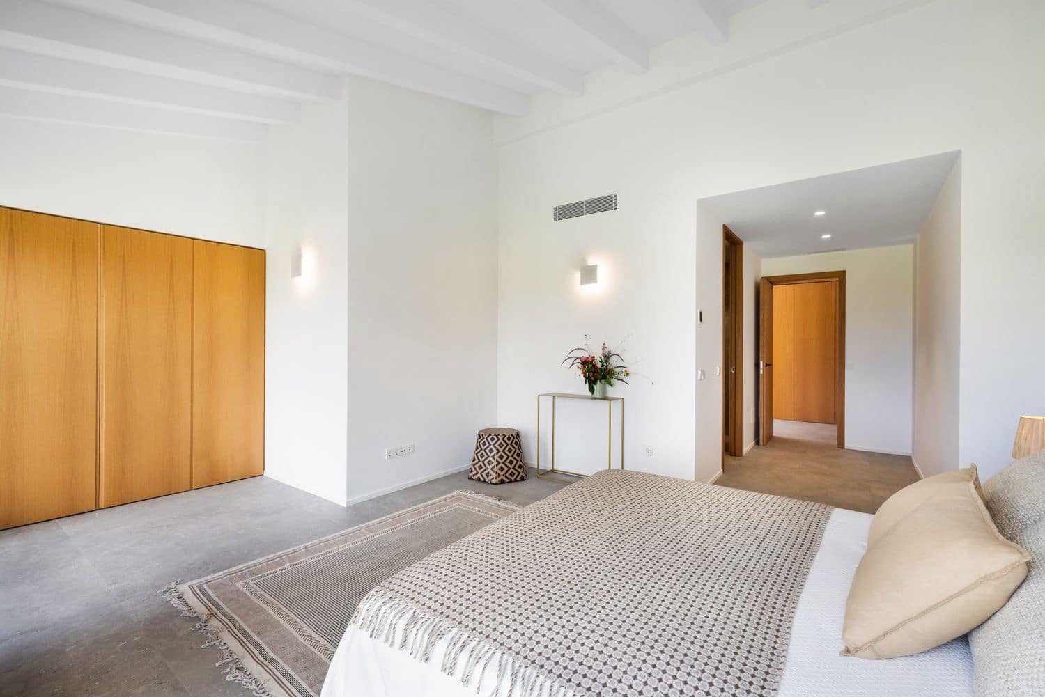 4 soveværelse Finca/Landehus til salg i Cala Santanyi med swimmingpool - € 3.600.000 (Ref: 8551003)