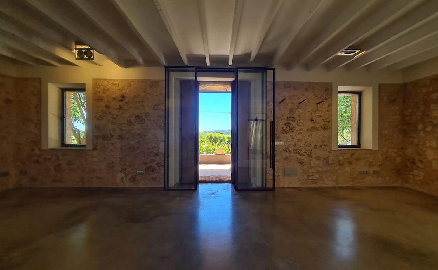 5 soveværelse Finca/Landehus til salg i Algaida med swimmingpool - € 2.950.000 (Ref: 8641090)