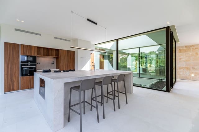 6 soverom Villa til salgs i Portals Nous, Calvià med svømmebasseng - € 5 950 000 (Ref: 8704097)