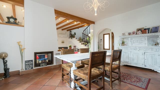 3 soverom Villa til salgs i Andratx - € 1 175 000 (Ref: 8708041)