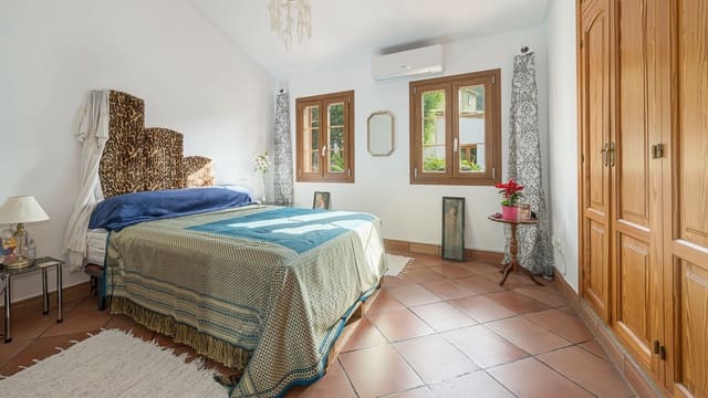 3 soverom Villa til salgs i Andratx - € 1 175 000 (Ref: 8708041)
