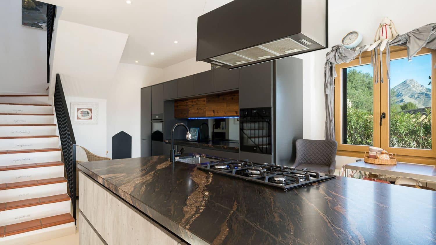 3 soveværelse Villa til salg i Es Capdella med swimmingpool - € 1.995.000 (Ref: 8805967)