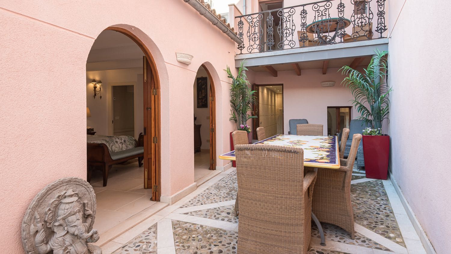 4 soveværelse Villa til salg i Calvia - € 1.795.000 (Ref: 8812771)