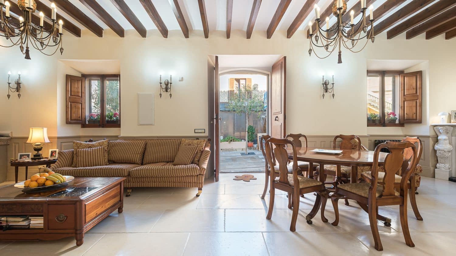 4 soveværelse Villa til salg i Calvia - € 1.795.000 (Ref: 8812771)