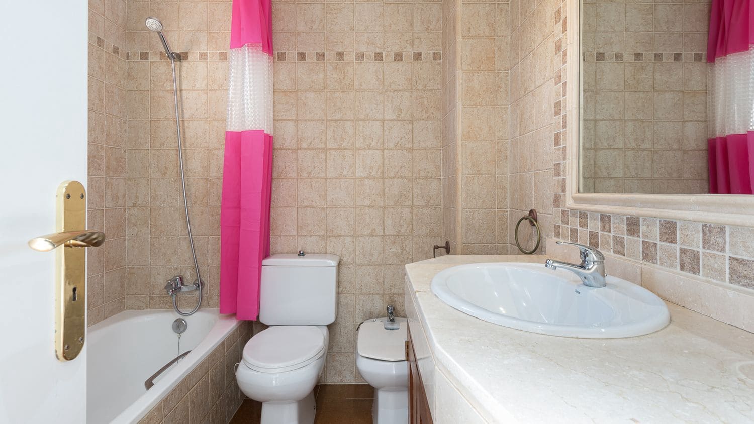 4 soveværelse Rækkehus til salg i Cas Catala med swimmingpool - € 795.000 (Ref: 8812773)