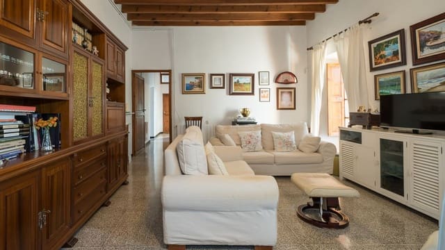 8 soverom Villa til salgs i Son Anglada, Palma de Mallorca med svømmebasseng - € 1 800 000 (Ref: 8857396)