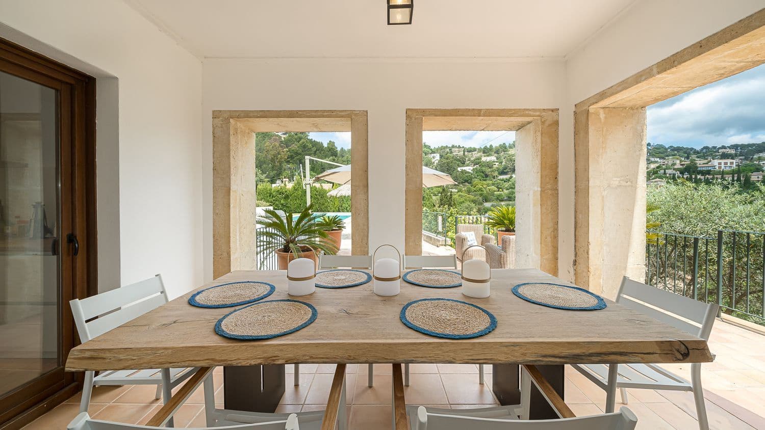 4 makuuhuone Huvila myytävänä paikassa Puigpunyent mukana uima-altaan - 1 990 000 € (Ref: 8875262)