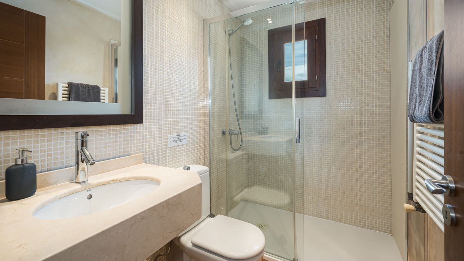 4 makuuhuone Huvila myytävänä paikassa Puigpunyent mukana uima-altaan - 1 990 000 € (Ref: 8875262)