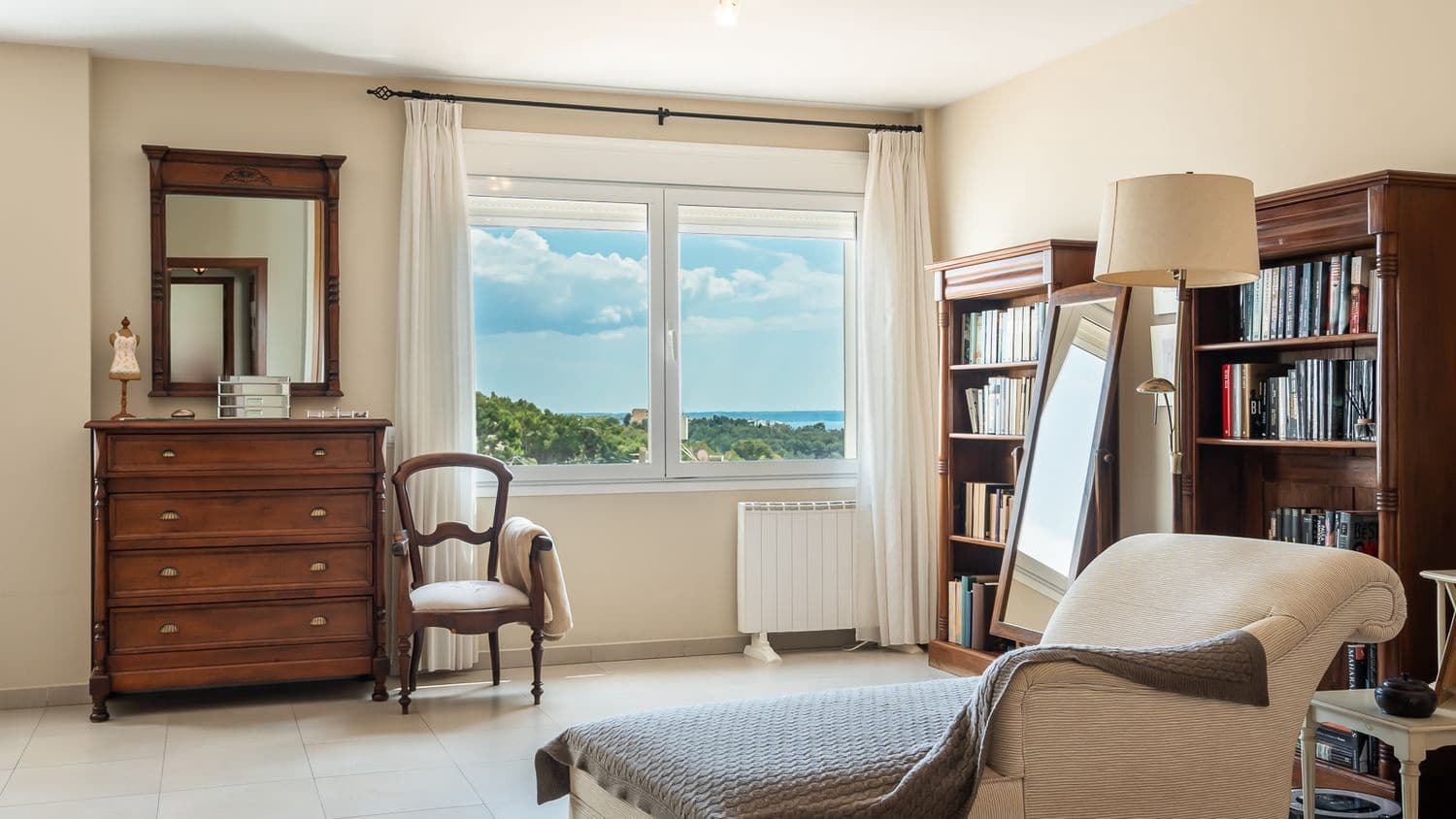 4 slaapkamer Villa te koop in Palma de Mallorca met zwembad - € 1.380.000 (Ref: 8926780)