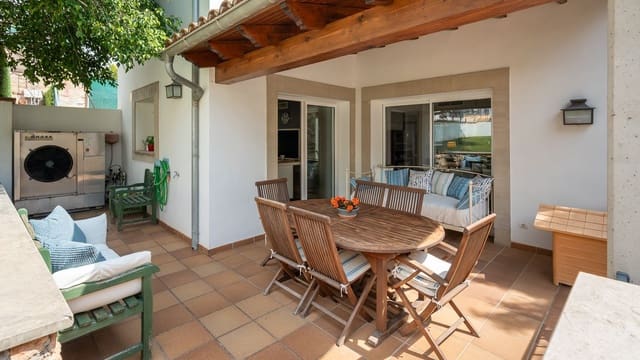 4 soveværelse Villa til salg i Genova, Palma de Mallorca med swimmingpool - € 1.380.000 (Ref: 8926780)