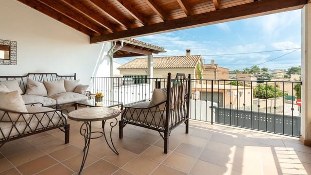 4 soveværelse Villa til salg i Genova, Palma de Mallorca med swimmingpool - € 1.380.000 (Ref: 8926780)