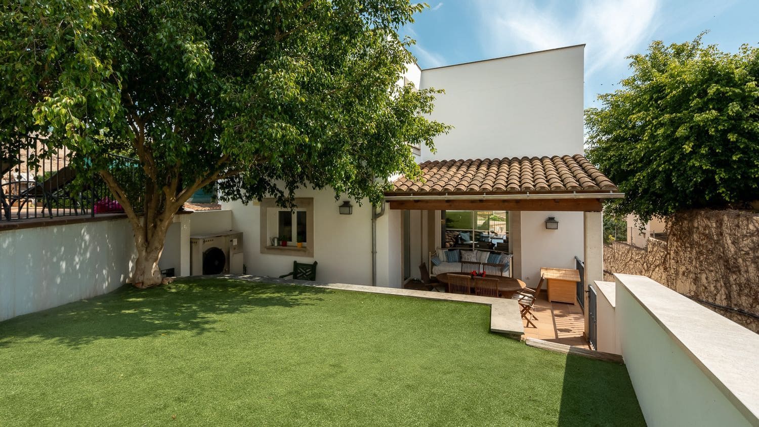 4 slaapkamer Villa te koop in Palma de Mallorca met zwembad - € 1.380.000 (Ref: 8926780)