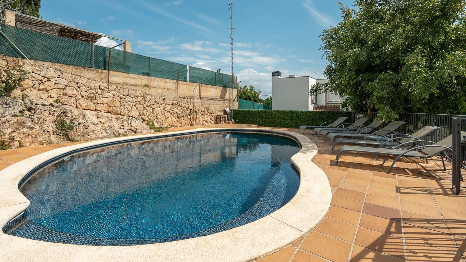 4 slaapkamer Villa te koop in Palma de Mallorca met zwembad - € 1.380.000 (Ref: 8926780)
