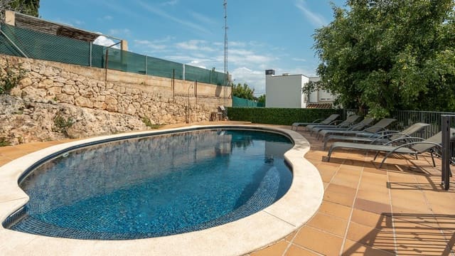 4 soveværelse Villa til salg i Genova, Palma de Mallorca med swimmingpool - € 1.380.000 (Ref: 8926780)