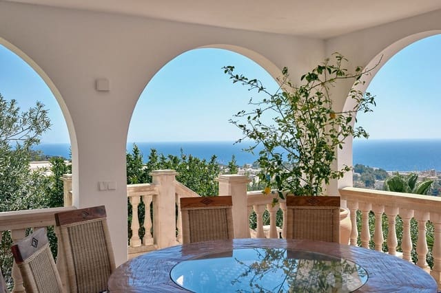 5 soverom Villa til salgs i Calvià Pueblo, Calvià med svømmebasseng - € 3 495 000 (Ref: 8945202)