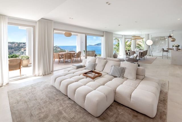 5 bedroom Villa for sale in Puerto de Andratx, Andratx with pool - € 9,800,000 (Ref: 8981638)