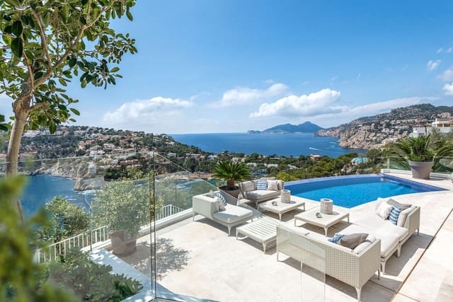 5 bedroom Villa for sale in Puerto de Andratx, Andratx with pool - € 9,800,000 (Ref: 8981638)