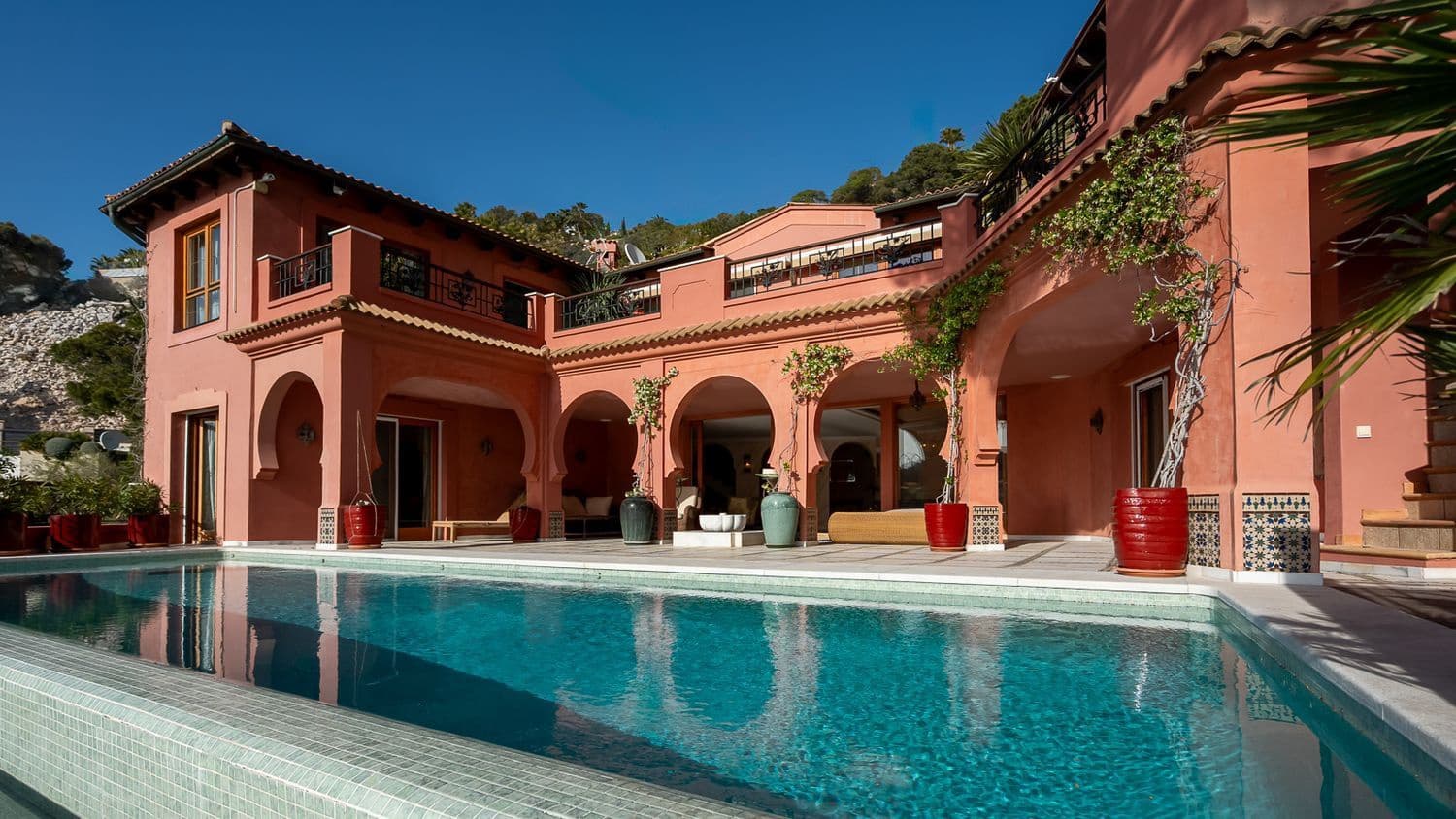 4 soverom Villa til salgs i Puerto de Andratx med svømmebasseng - € 13 800 000 (Ref: 8988788)