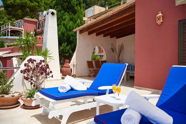 2 soverom Leilighet til salgs i Puerto de Andratx, Andratx med svømmebasseng - € 1 500 000 (Ref: 8997249)